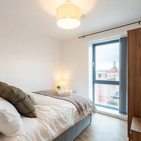 דירה Luxury Penthouse - Prestigious Views